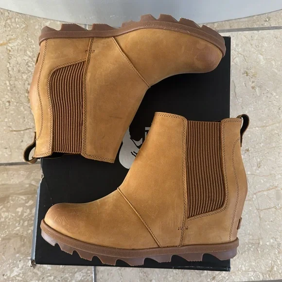Sorel Joan of Arctic™ Wedge II Chelsea Boot Camel Brown - Picture 8 of 16